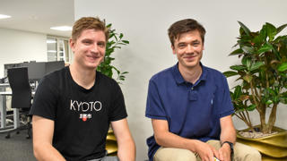 Apostroph AI experts