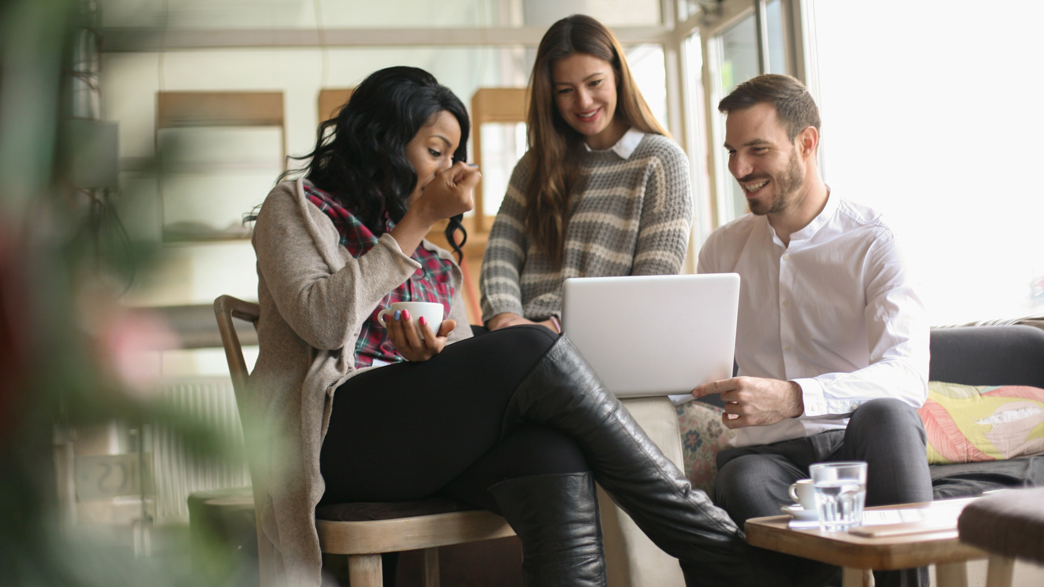 Traduzioni di madrelingua in 100 lingue.