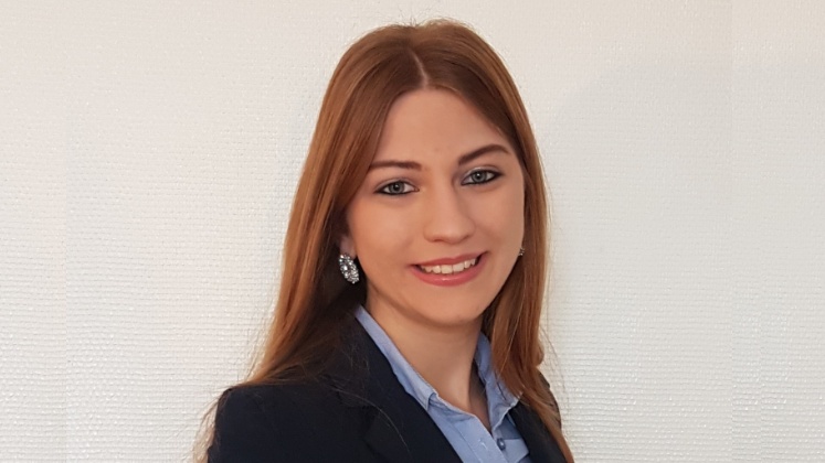 Apostroph Team Romy Brand